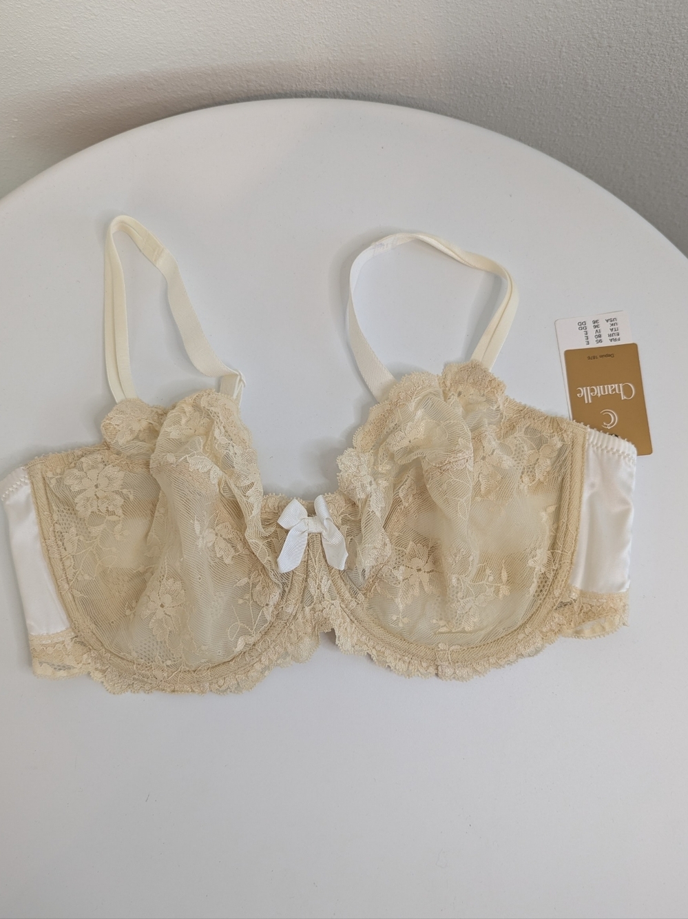 Chantelle Cream Floral Lace Balconette Bra 36DD NWT
